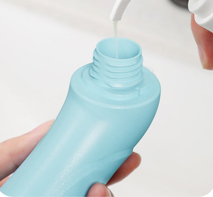 New Hand-held Pet Brush