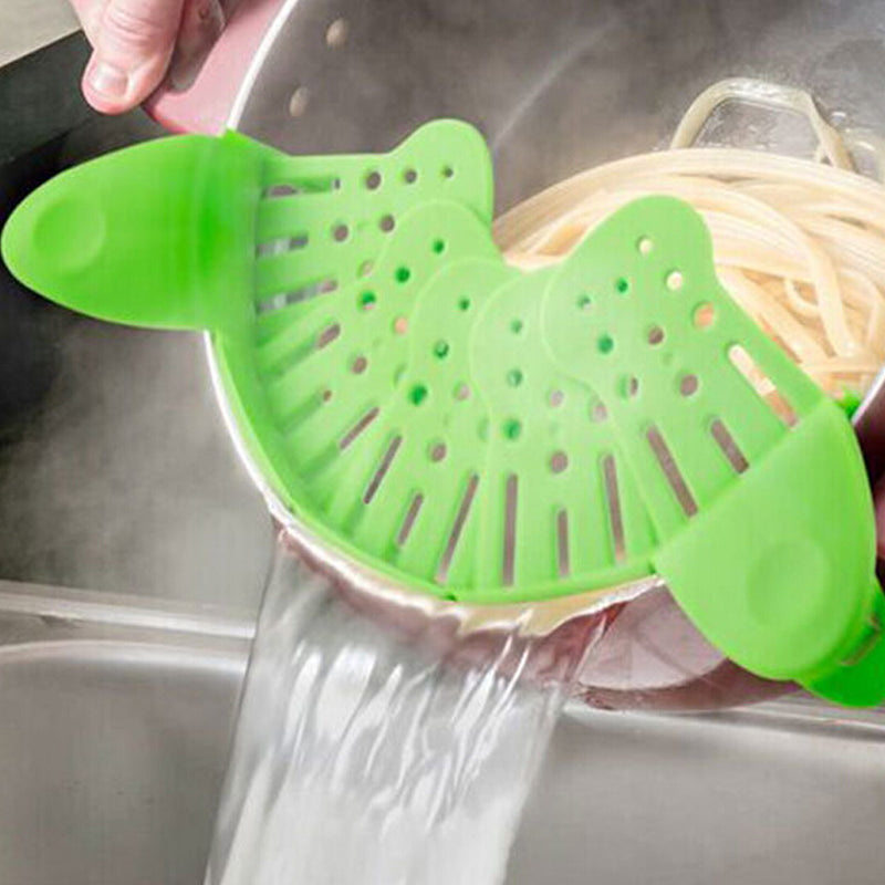 Universal Silicone Clip-on Strainer – Anti-Spill Kitchen Gadget